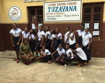 Foto de clase en el liceo&nbsp;Tuzayana (Kipako)
