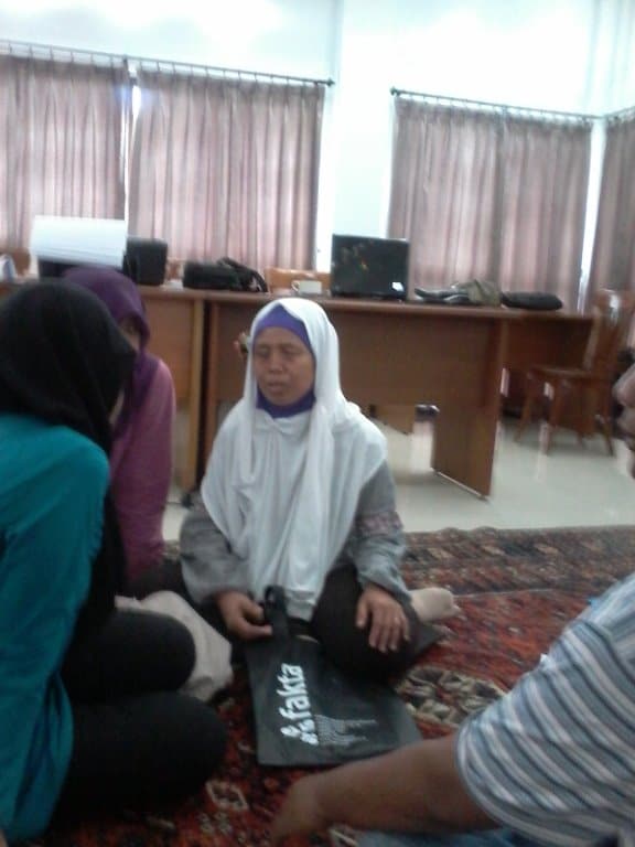 ins_fakta_group_discussion