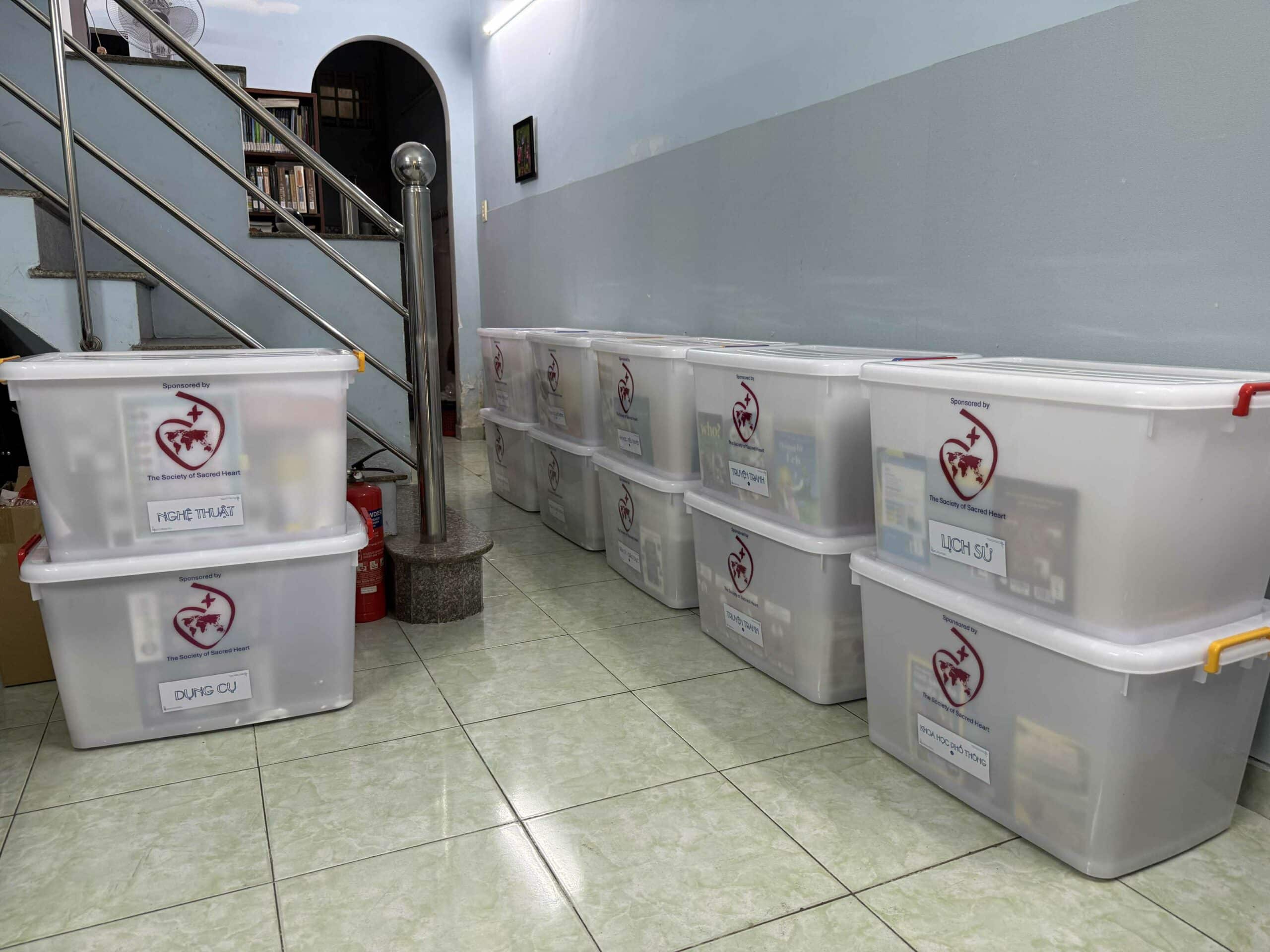 2024_MHSF_VNM_Mobile_Library_Boxes