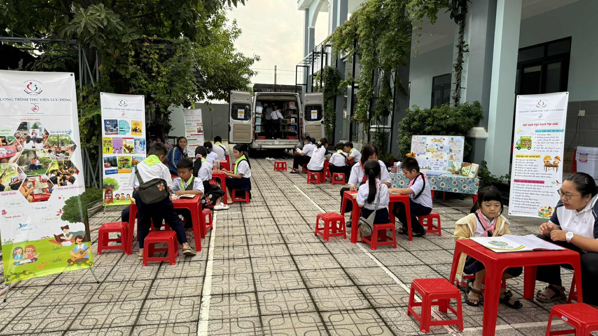 2024_MHSF_VNM_Mobile_Library_Reading_Session